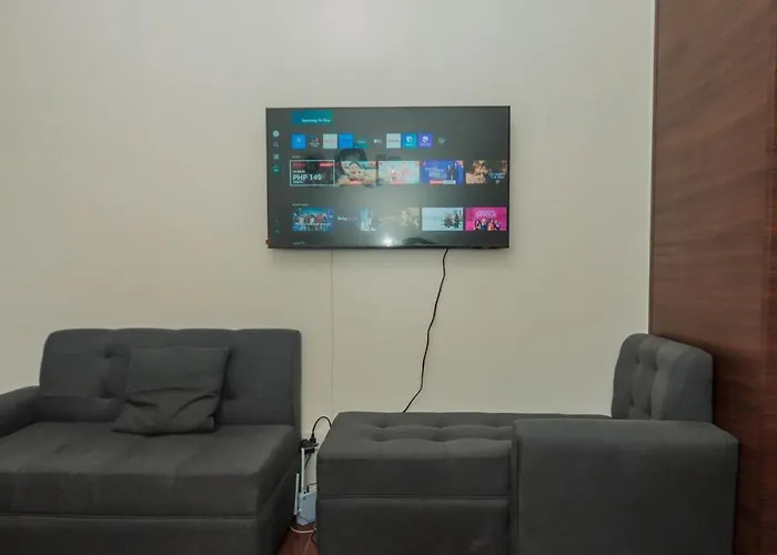 Urban Luxe 1br Makati Gym Swim Park Fast Internet Mb 3301 Apartment