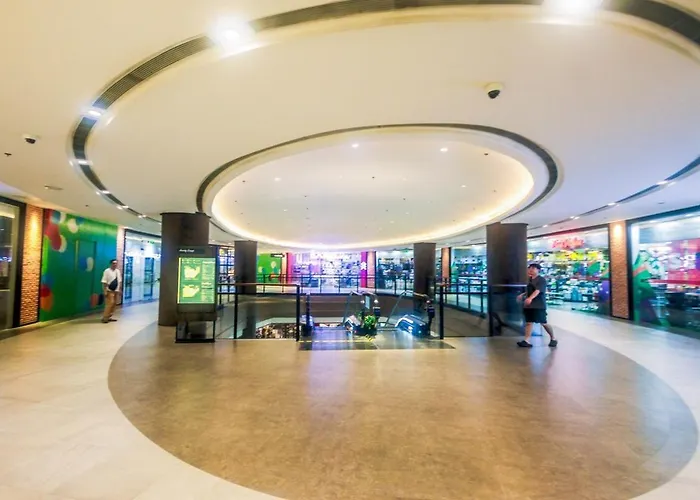 Urban Luxe 1br Makati Gym Swim Park Fast Internet Mb 3301 *