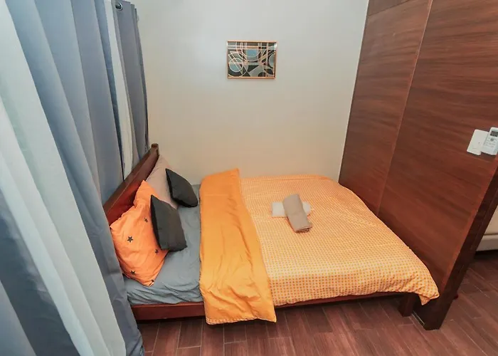 Urban Luxe 1br Makati Gym Swim Park Fast Internet Mb 3301 Apartment Manila