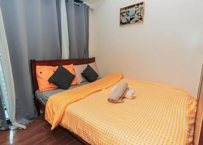 Urban Luxe 1br Makati Gym Swim Park Fast Internet Mb 3301 *